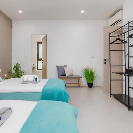 Ferienhaus Luxurious In