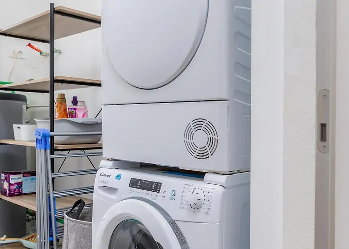 3 Bedroom Gorgeous In *